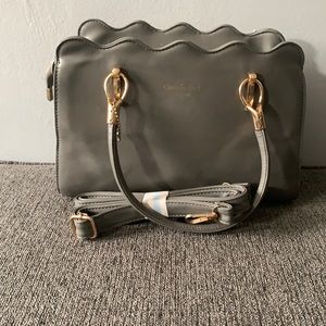 Crossbody bag with strap on or off